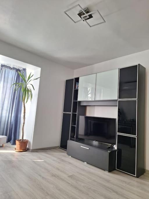 Miha'S Apartament Sulina Dış mekan fotoğraf